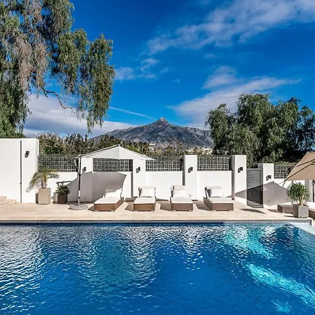 Contemporary Golf Brisas Nueva Andalucia