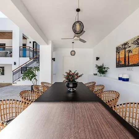 Contemporary Golf Brisas Nueva Andalucia Hotel 4*